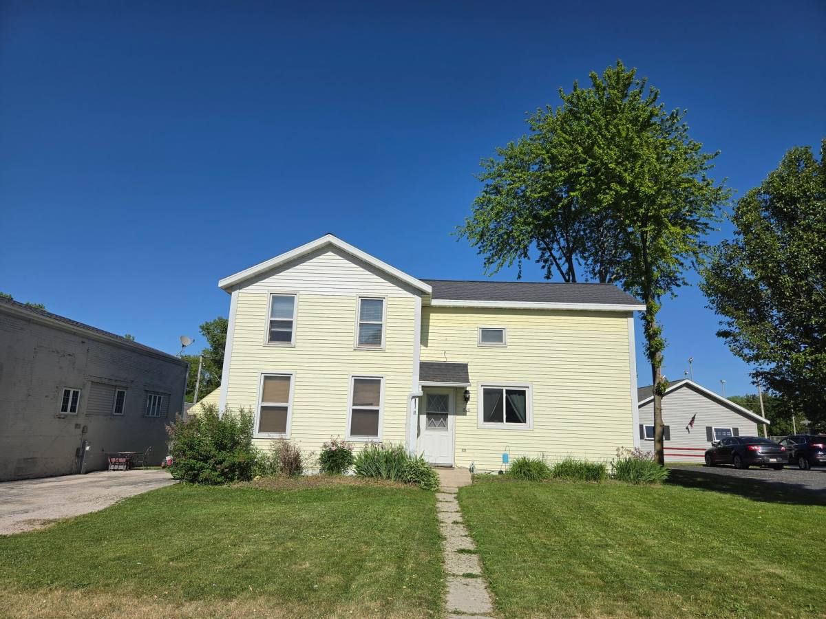 Apartment for rent at 512 Wisconsin Ave #512, Adell, WI 53001