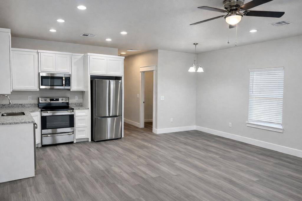 Townhouse for rent at 753 Worth Ave, Durant, OK 74701