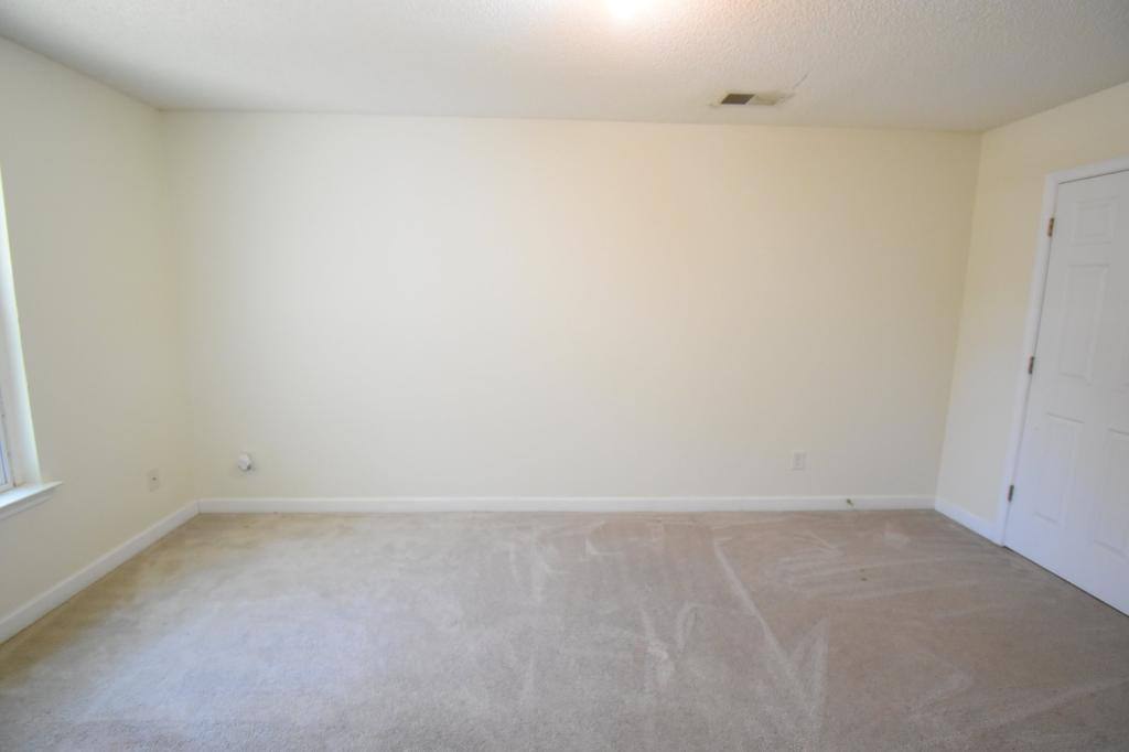 House for rent at 1431 Olde Justin Place, Charlotte, NC 28262