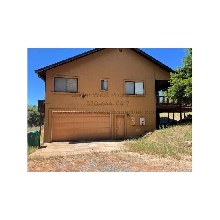 House for rent at 3120 Oak Knoll Rd, Placerville, CA 95667