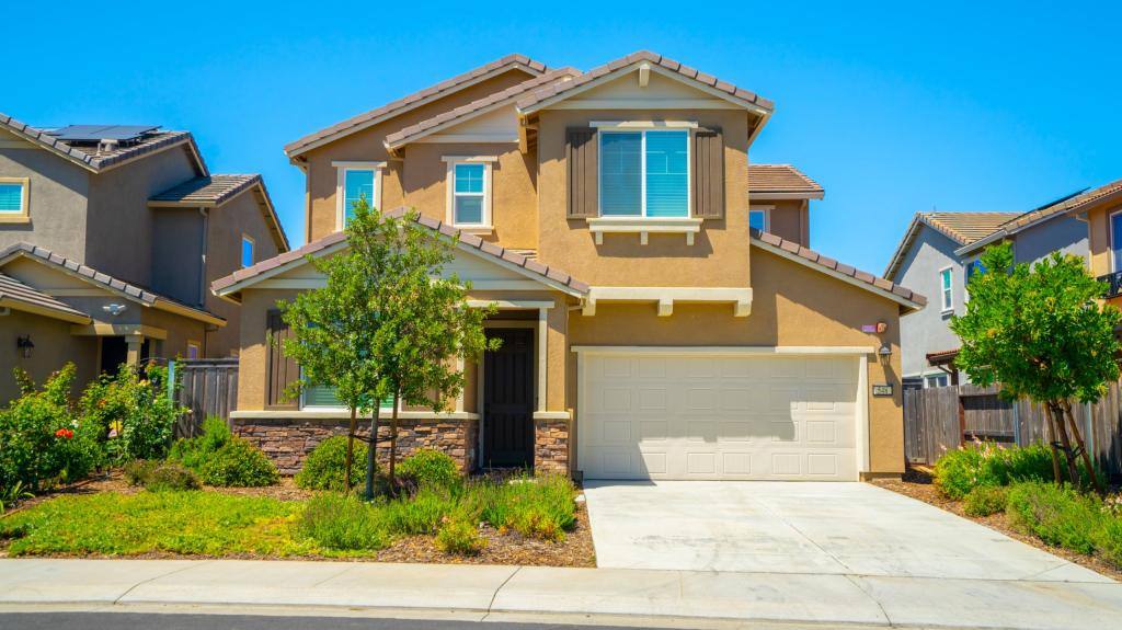 House for rent at 548 Aliki Dr, Vacaville, CA 95688