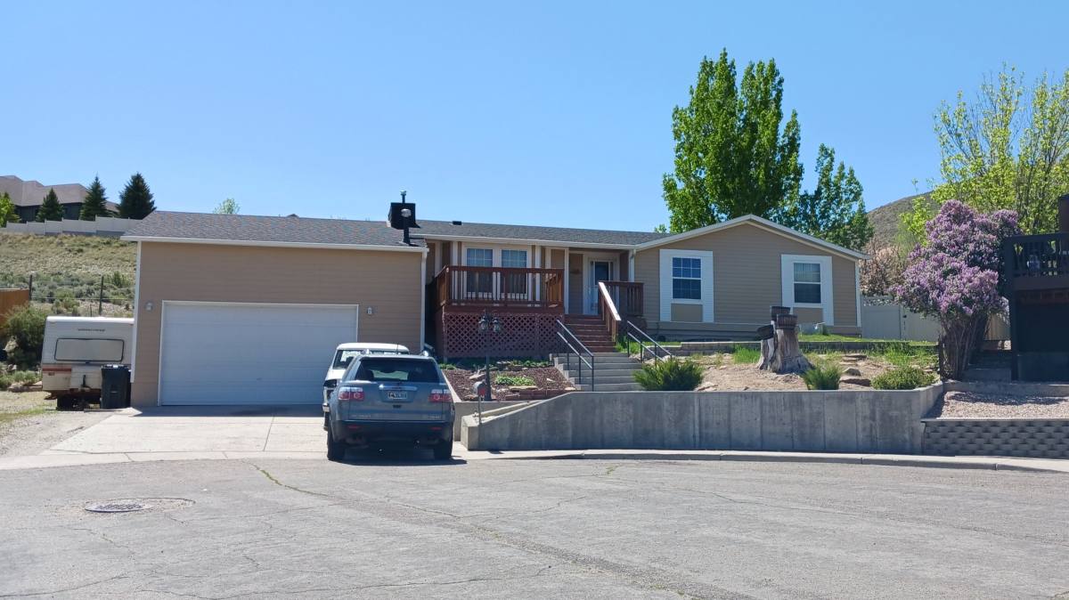 House for rent at 160 Sioux Circle, Green River, WY 82935