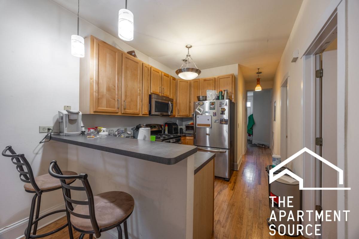 Apartment for rent at 1935 N Wood St #2, Chicago, IL 60622