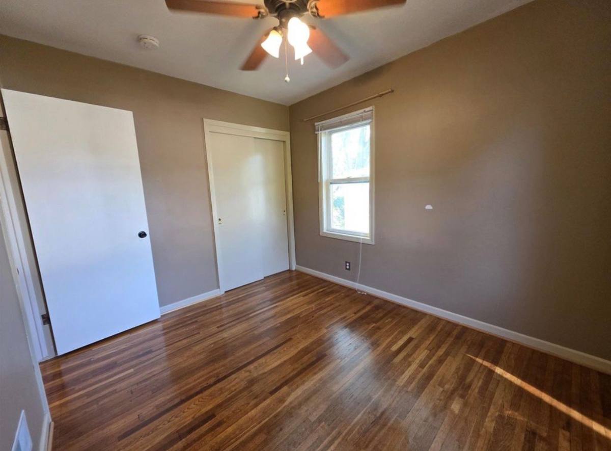 House for rent at 432 Auburn St, Waterloo, IA 50701