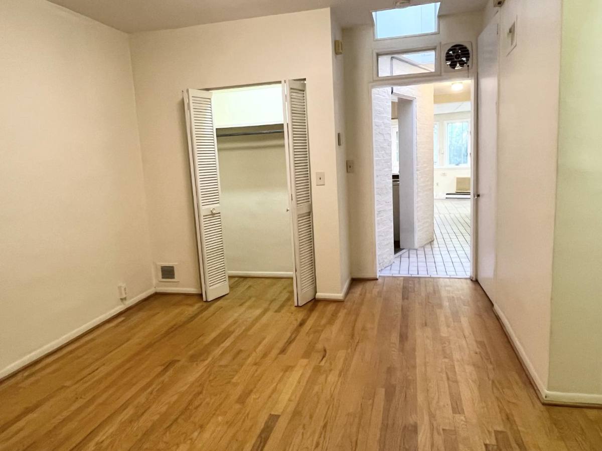 Apartment for rent at 18 E Hamilton St #1, Baltimore, MD 21202