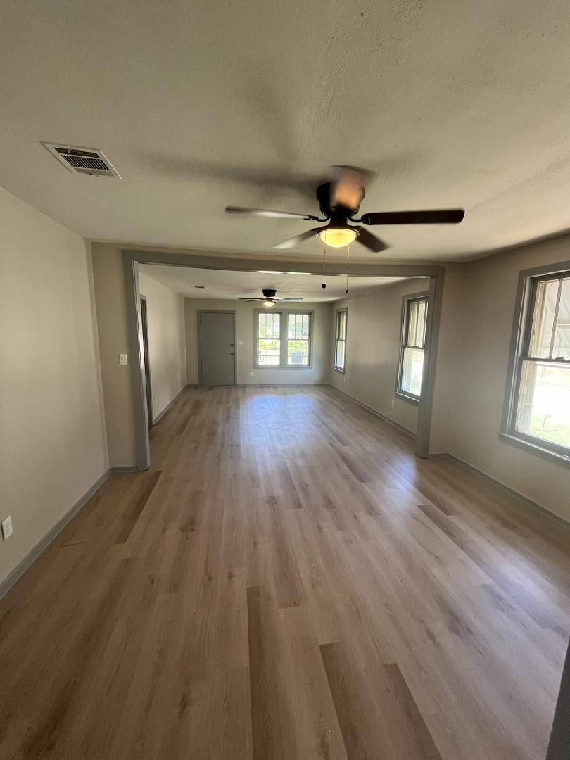 House for rent at 3201 Desoto St #1, Shreveport, LA 71109