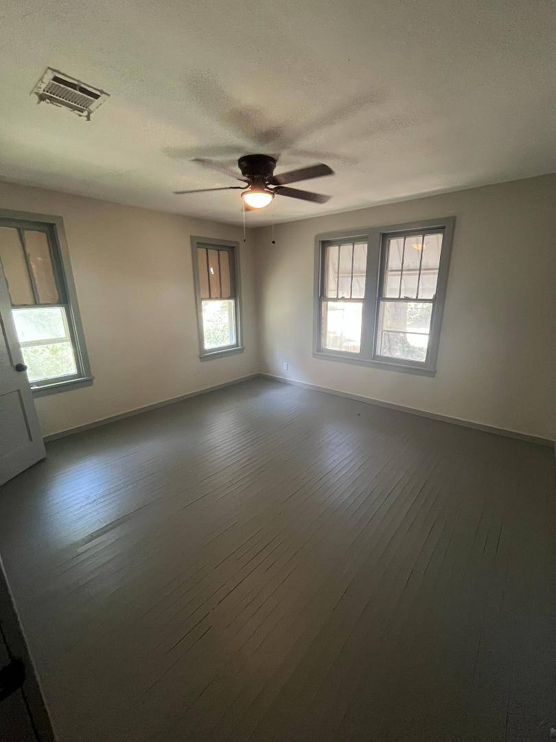 House for rent at 3201 Desoto St #1, Shreveport, LA 71109