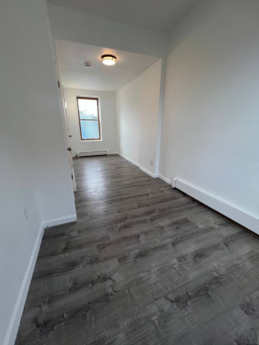 Apartment for rent at 84 Willow St, Cohoes, NY 12047