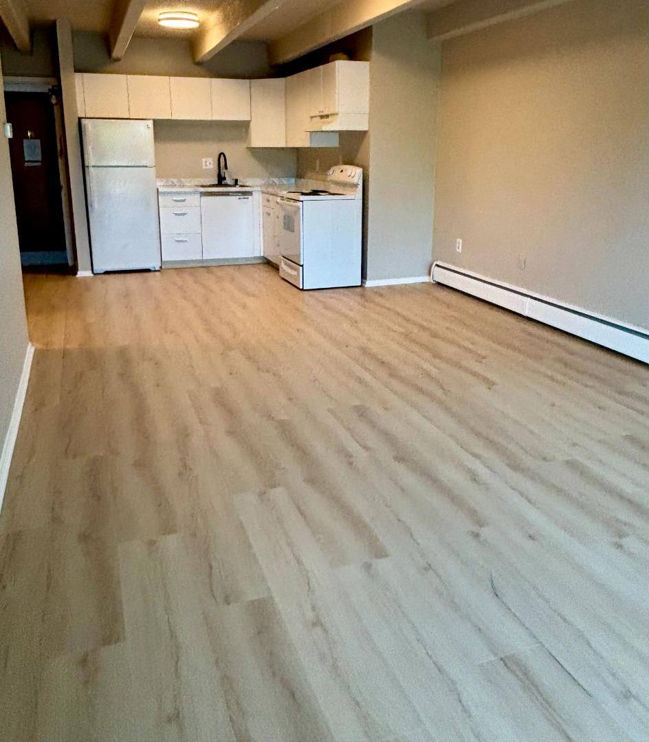 Apartment for rent at 917 Sunset St #304, Longmont, CO 80501