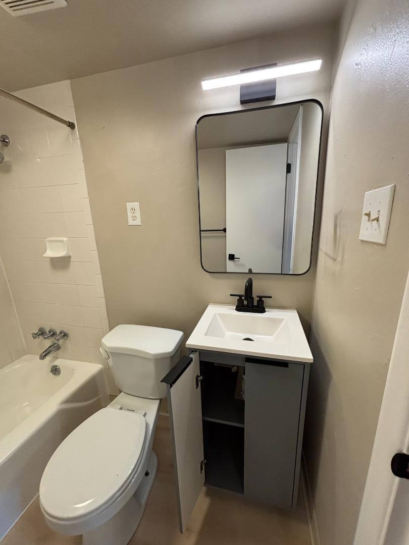 Apartment for rent at 917 Sunset St #304, Longmont, CO 80501
