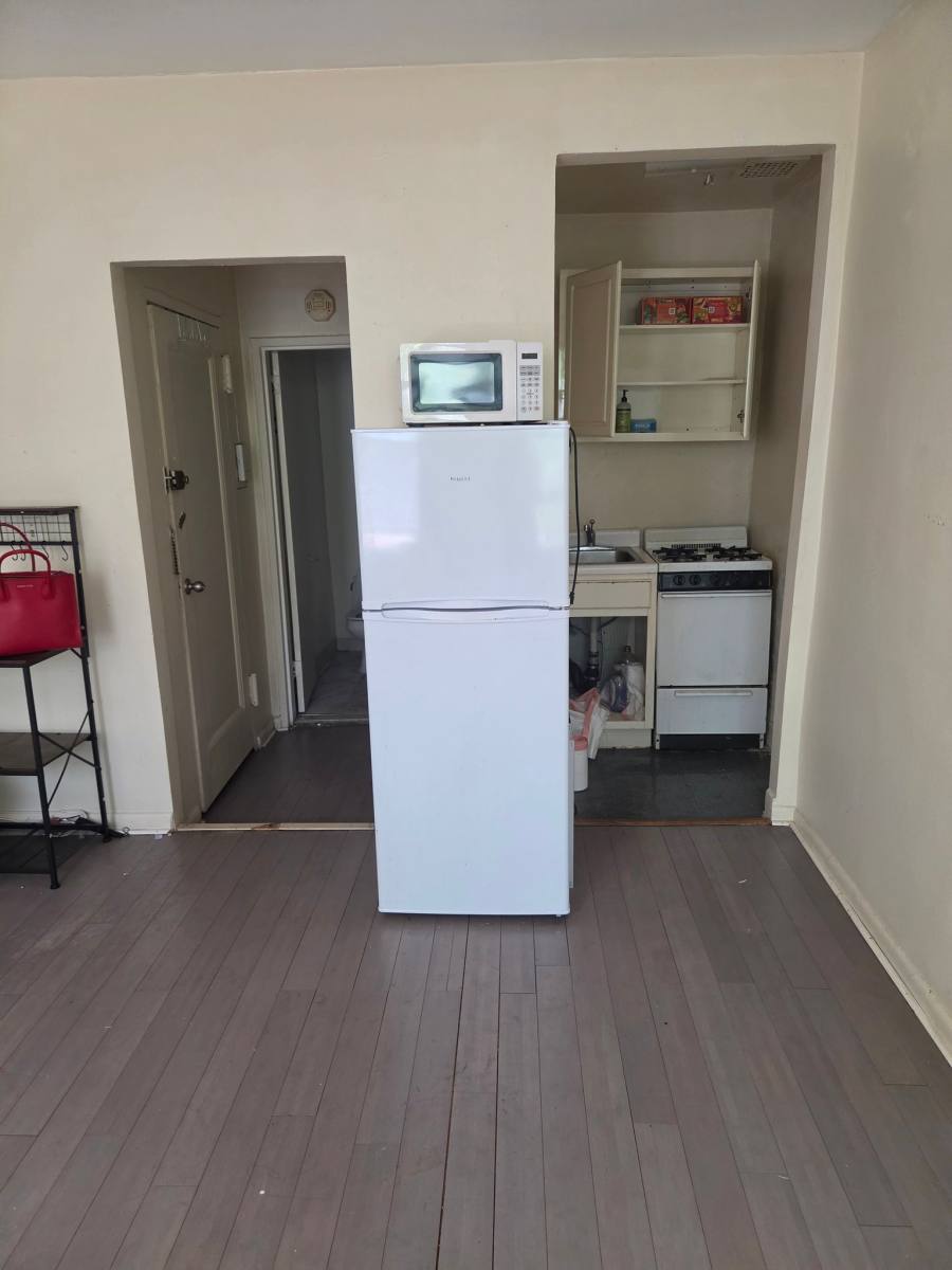 Apartment for rent at 105 Luquer St #14, Brooklyn, NY 11231
