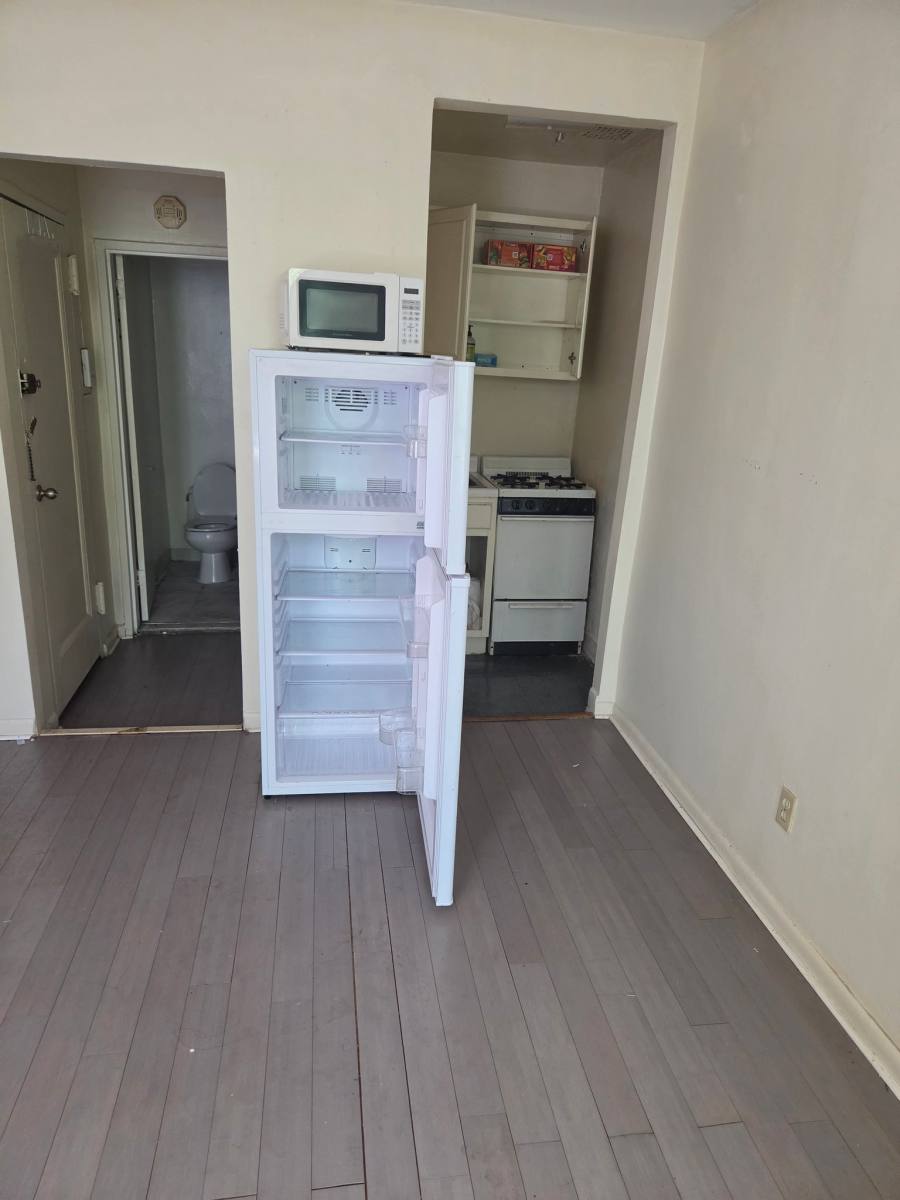 Apartment for rent at 105 Luquer St #14, Brooklyn, NY 11231