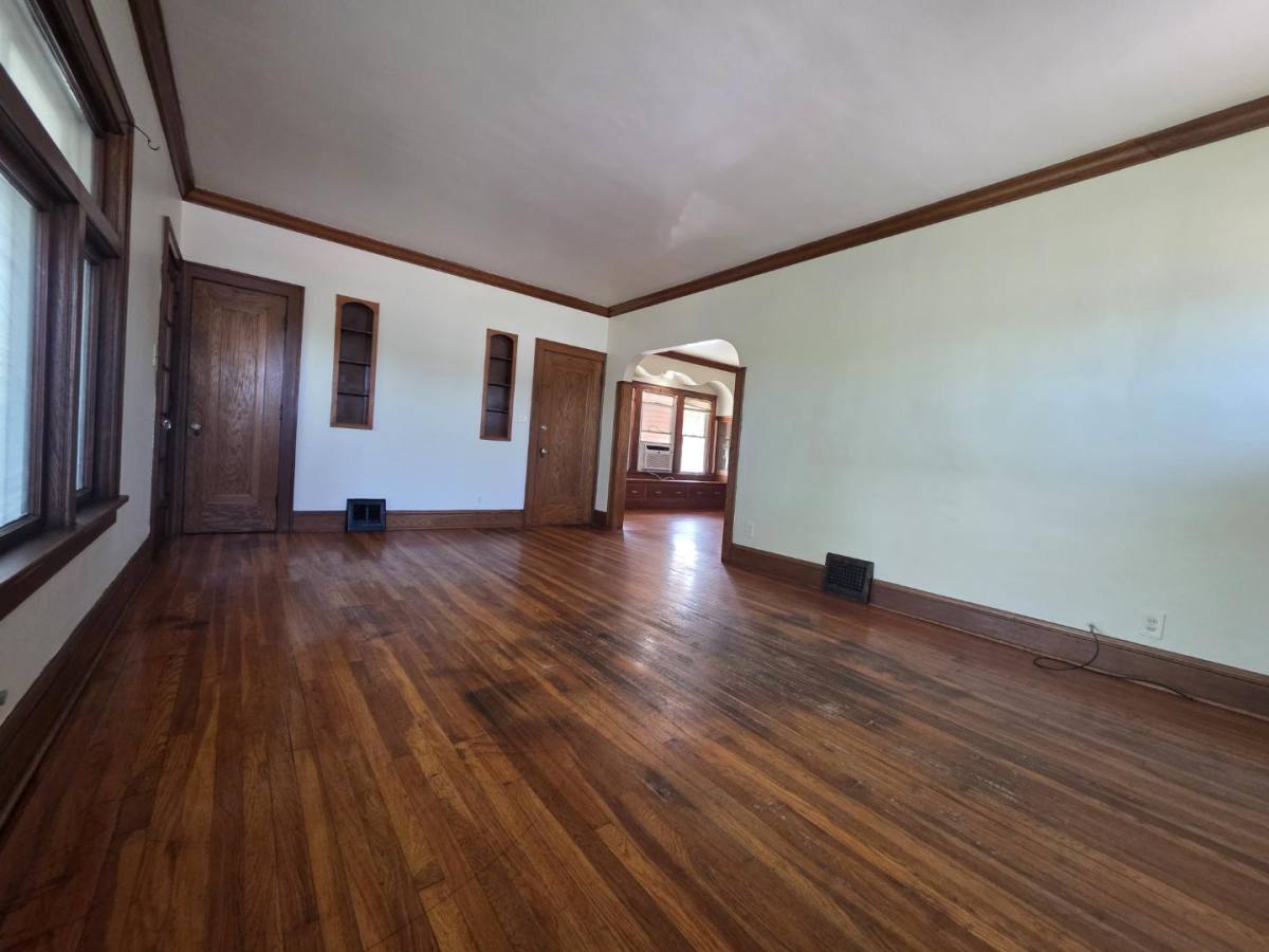 Apartment for rent at 4878 E 93rd St #4878, Cleveland, OH 44125