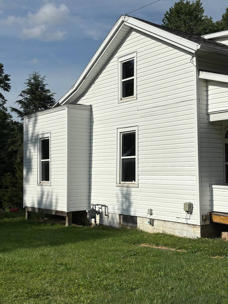 House for rent at 202 S Broadway St, Plymouth, OH 44865