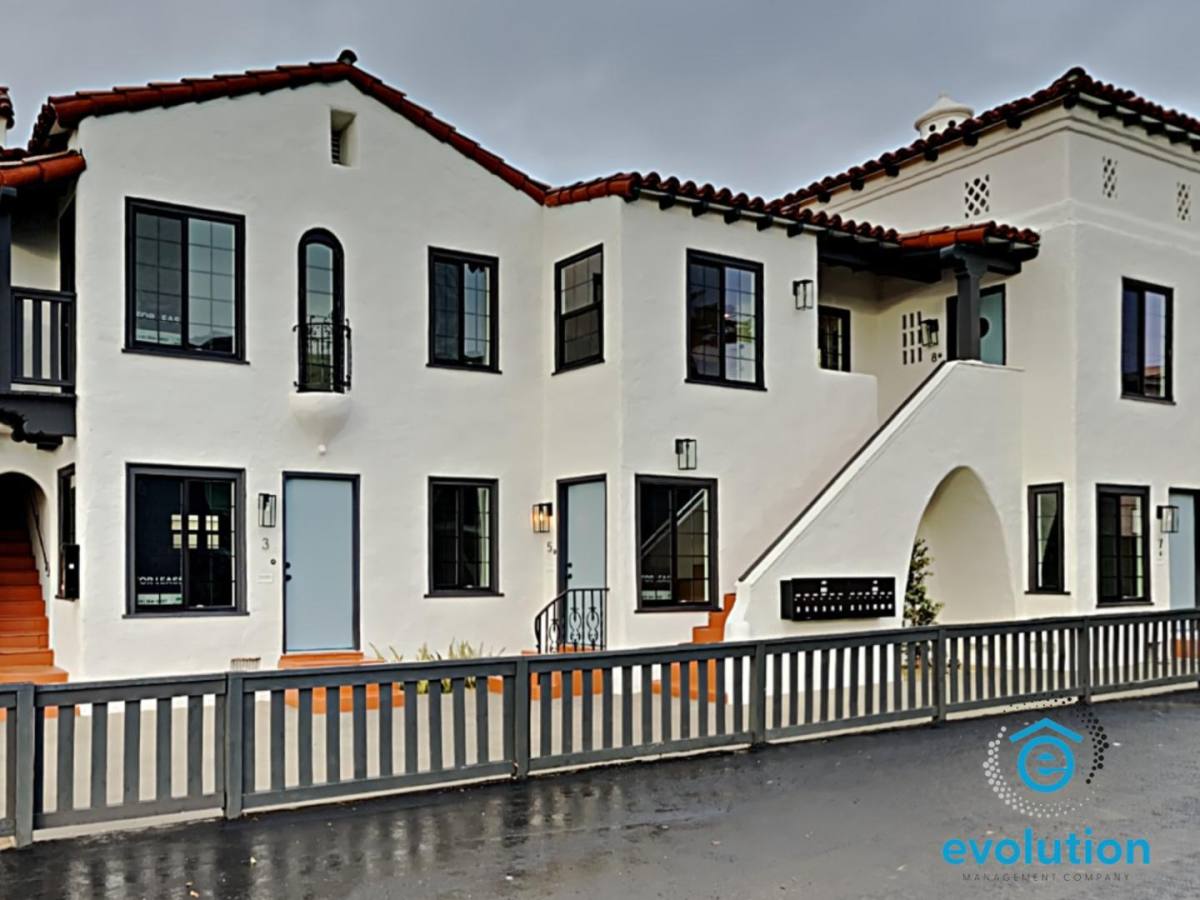 Apartment for rent at 3831-3835 Third Ave 3835 6, San Diego, CA 92103