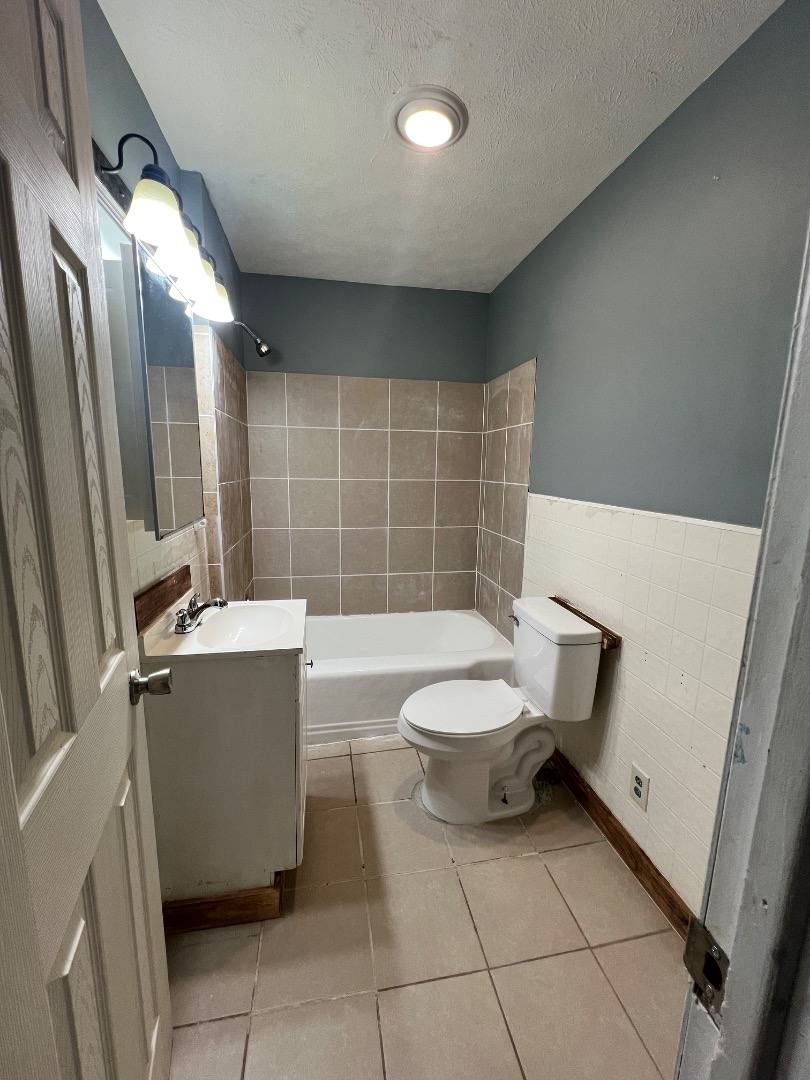House for rent at 525 Carey St, Hutchinson, KS 67501
