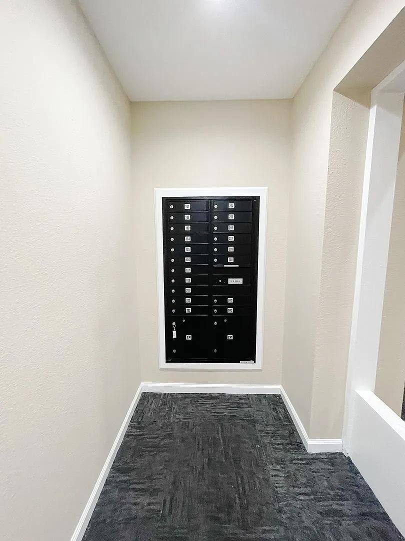 Apartment for rent at 1125 S Walnut St #207, Muncie, IN 47302