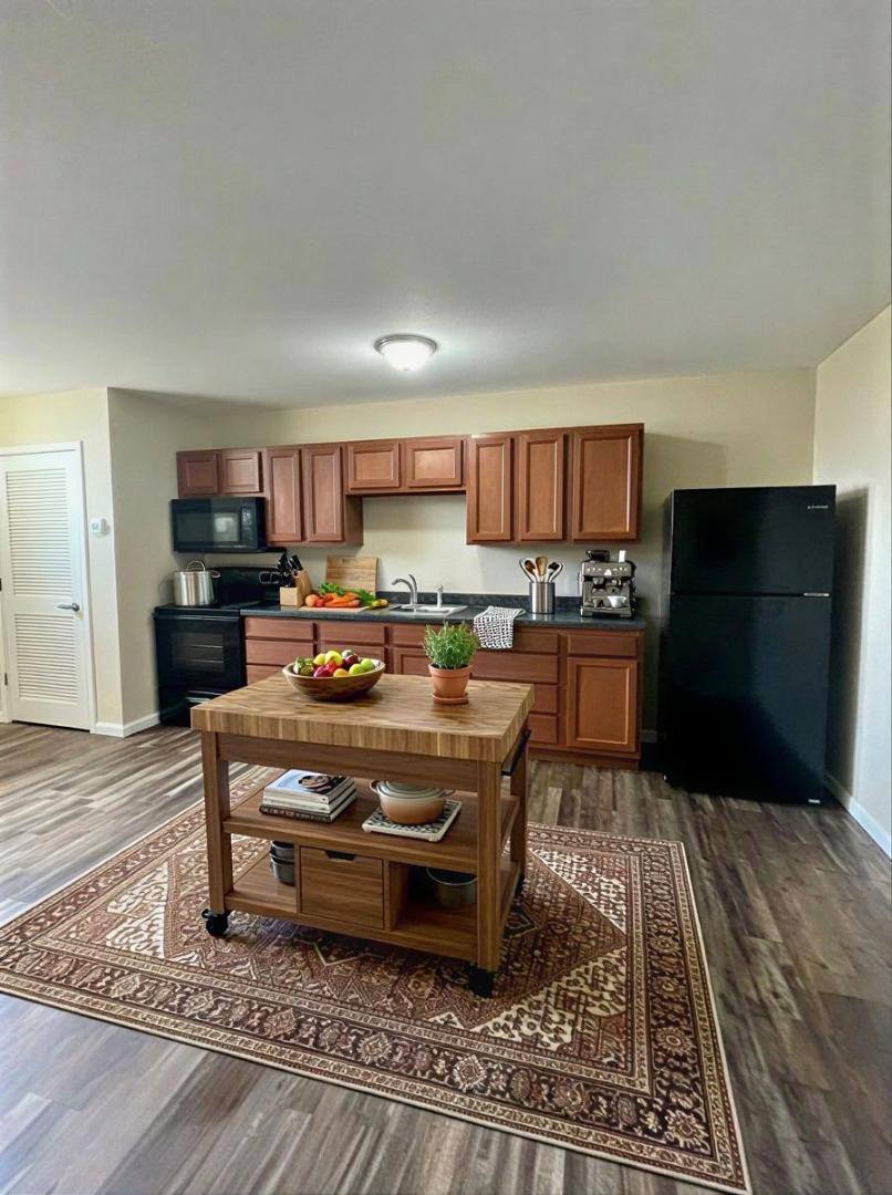 Apartment for rent at 1125 S Walnut St #207, Muncie, IN 47302