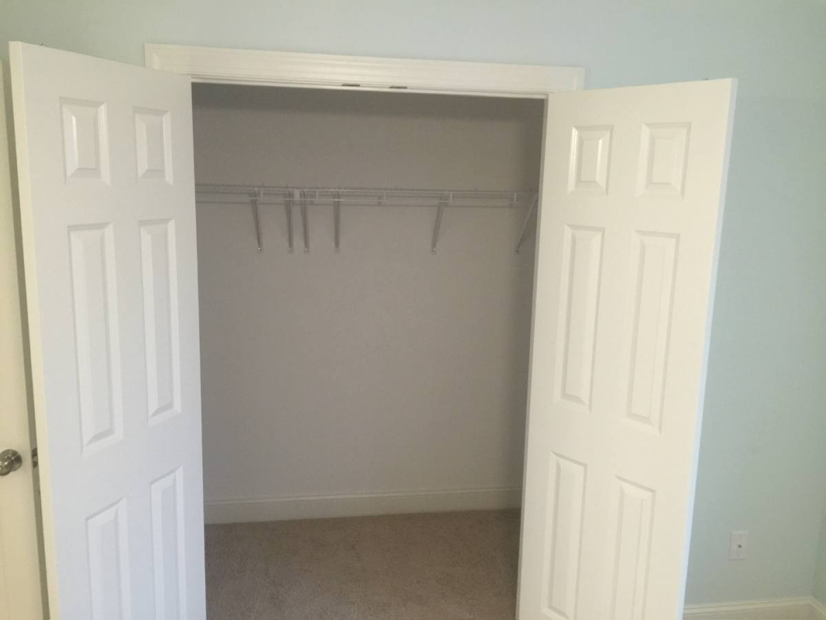 Townhouse for rent at 217A Greenville Ave, Wilmington, NC 28403