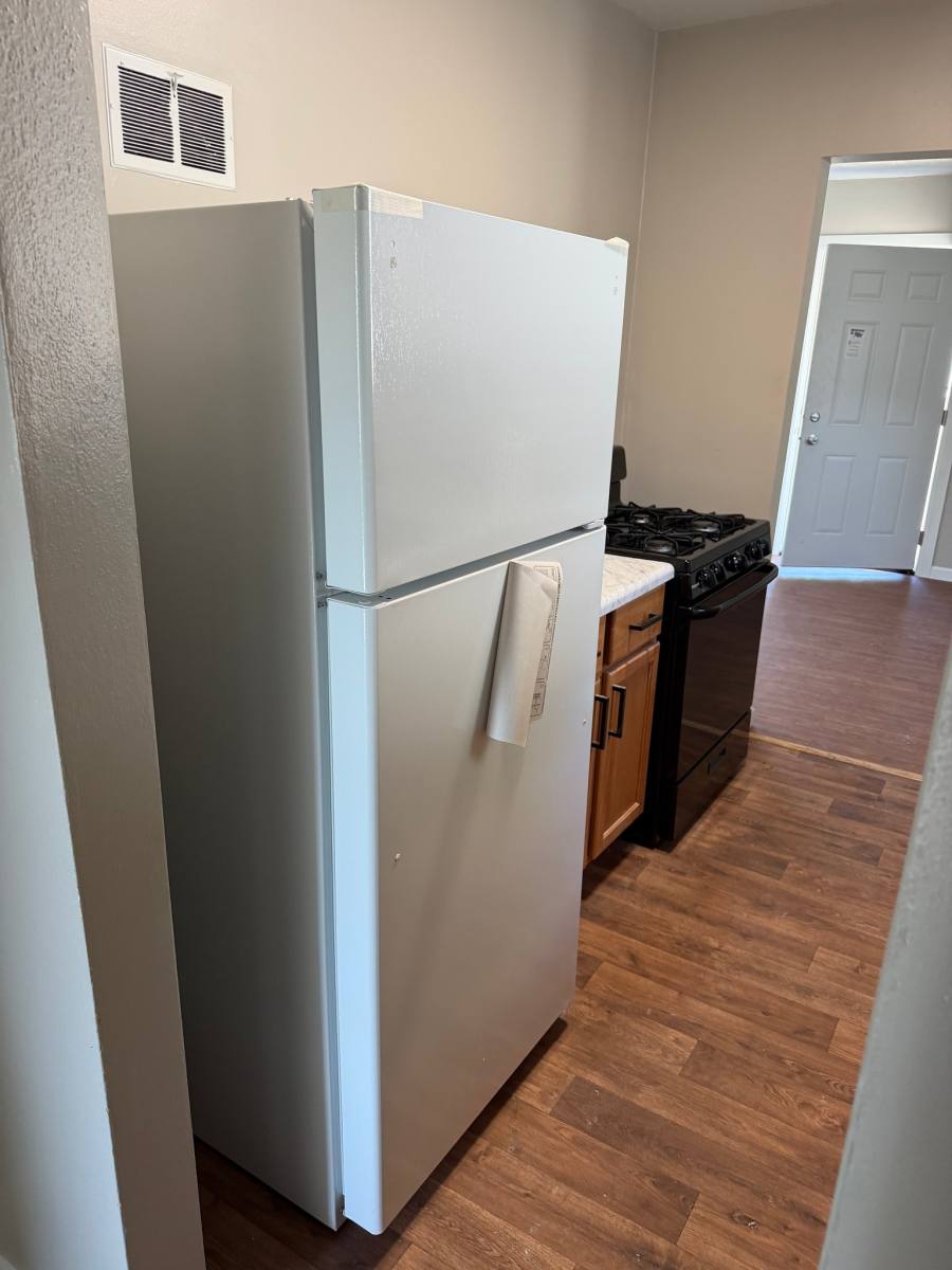 Apartment for rent at 616 S Eddy St, Grand Island, NE 68801