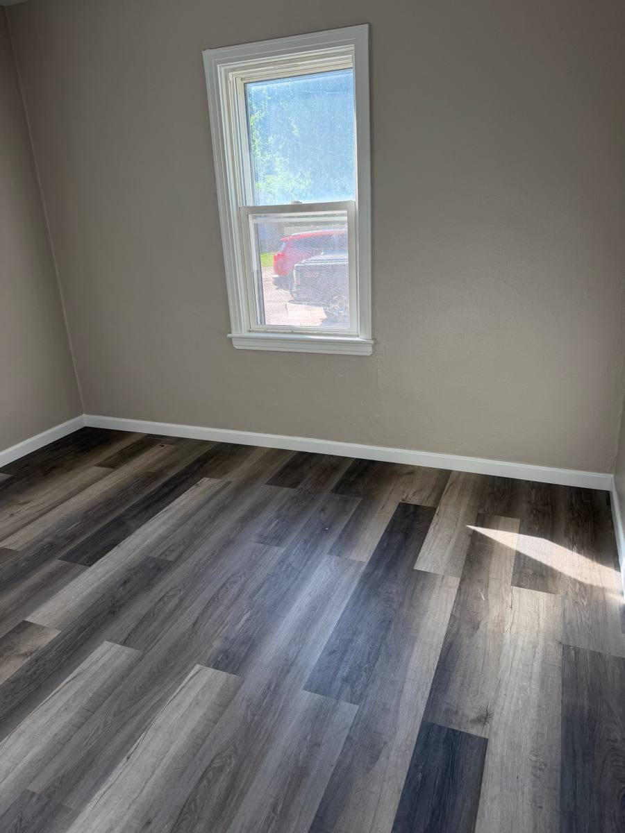 Apartment for rent at 616 S Eddy St, Grand Island, NE 68801