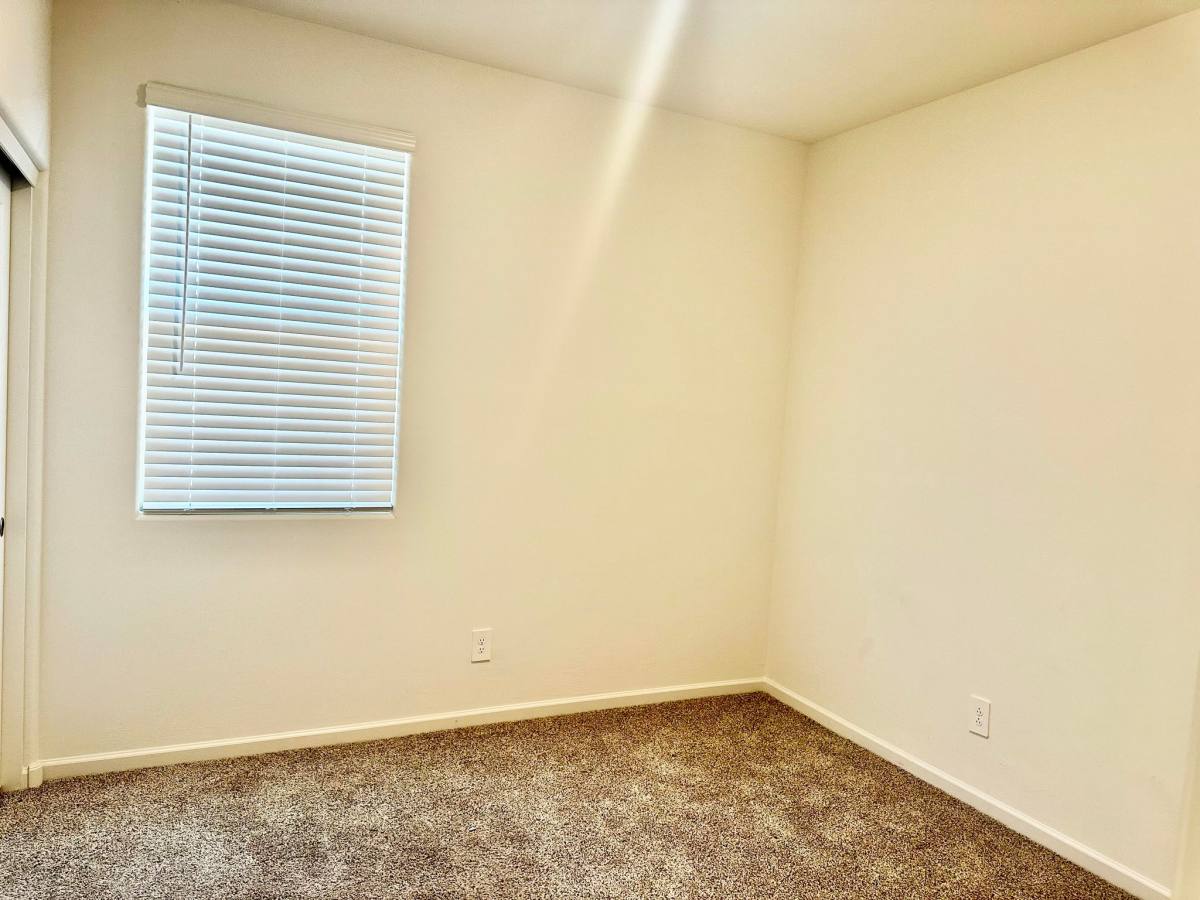 House for rent at 9911 N Summerstone Ave, Tucson, AZ 85743