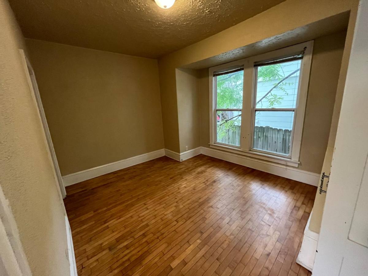 Apartment for rent at 804 S Memorial Dr 802, Appleton, WI 54911