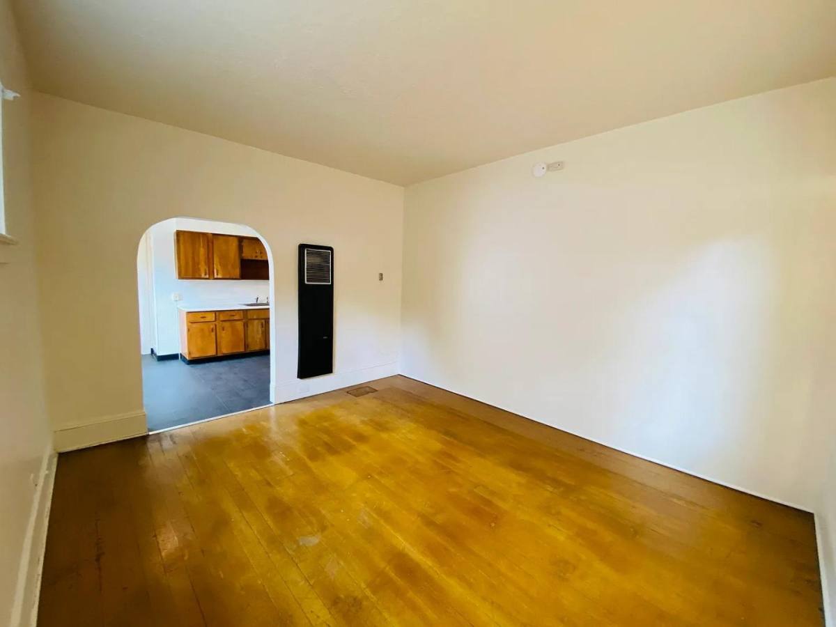 Apartment for rent at 830 SE Belmont St #830, Portland, OR 97214