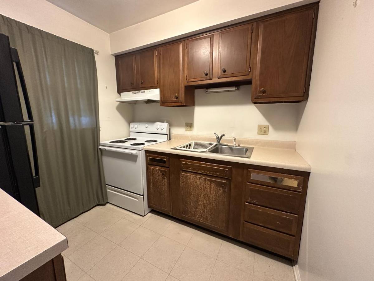 Apartment for rent at 325 W High St #14, Oxford, OH 45056