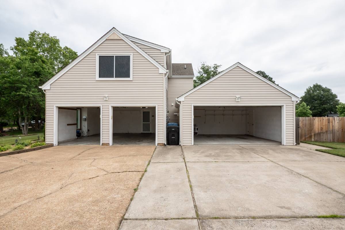 House for rent at 4501 Van Dyck Dr, Virginia Beach, VA 23456