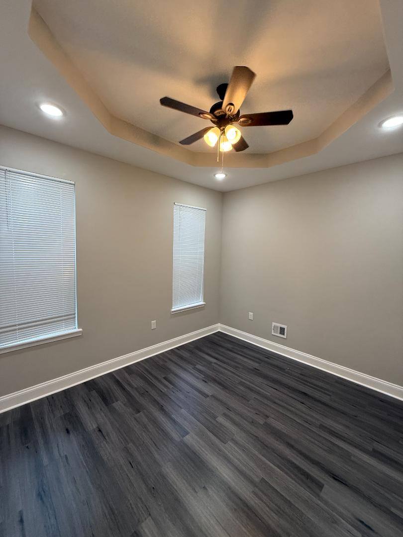 Townhouse for rent at 1623 N Milton Ave #ROOM 3, Baltimore, MD 21213
