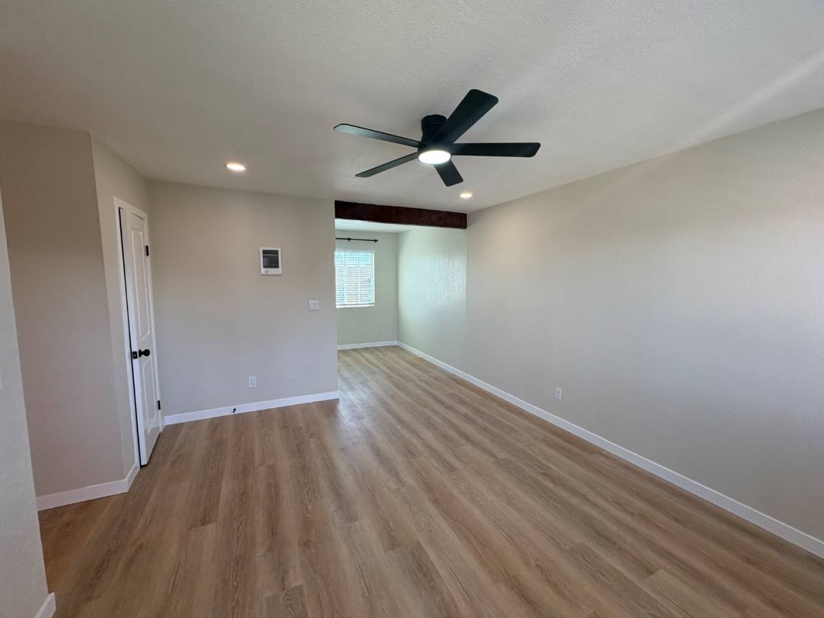 Apartment for rent at 328 S Weitzel St 28, Oceanside, CA 92054