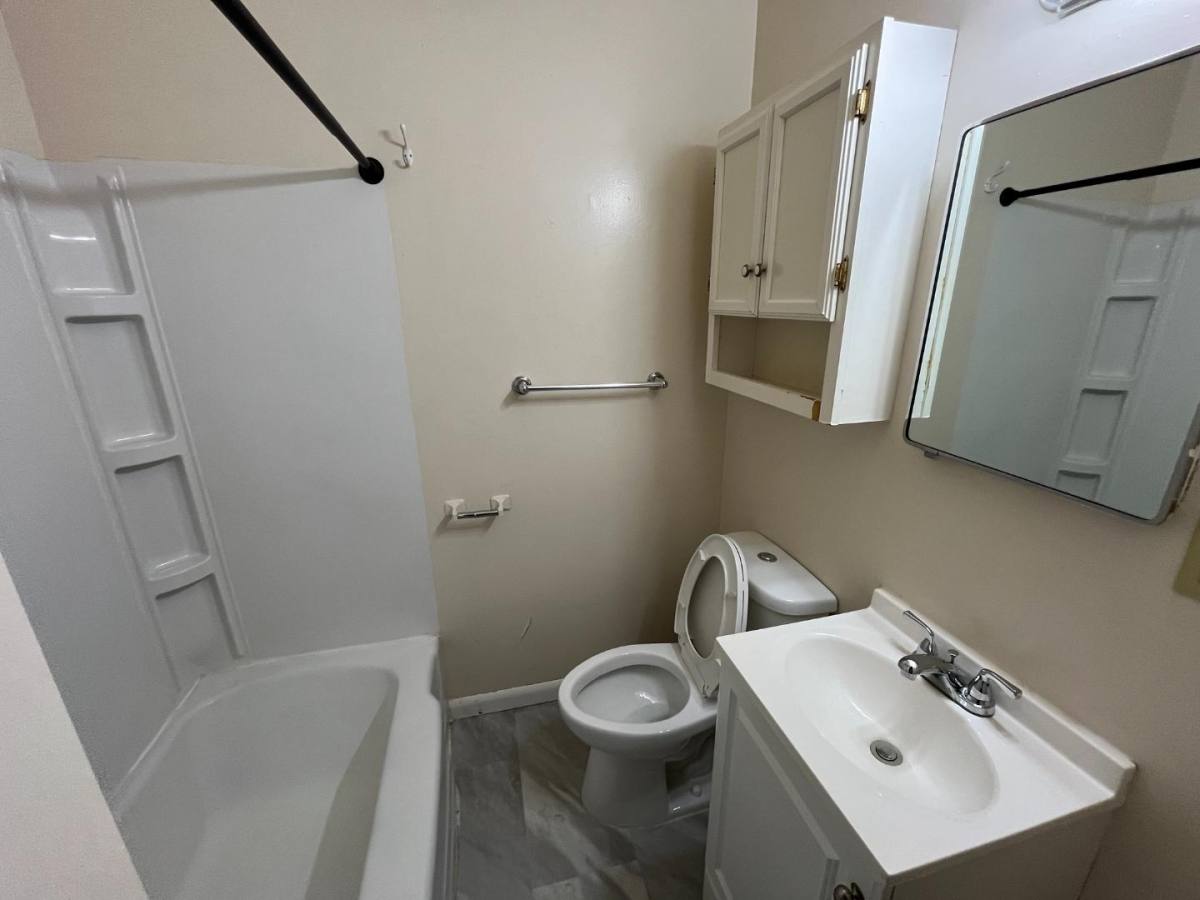 Apartment for rent at 603 N Richmond St 601 1 2 S, Appleton, WI 54911