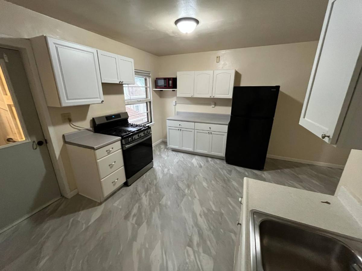 Apartment for rent at 603 N Richmond St 601 1 2 S, Appleton, WI 54911