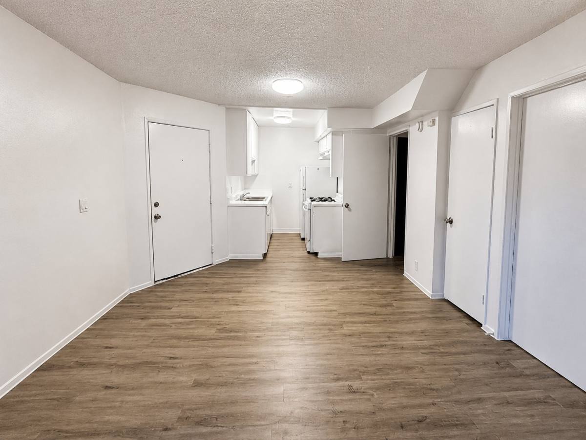 Apartment for rent at 4688 S Huntington Dr #116, Los Angeles, CA 90032