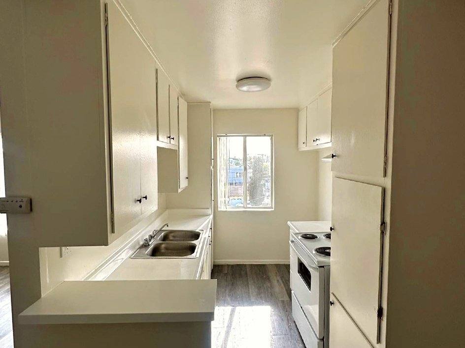 Apartment for rent at 915 N Wilton Place #304, Los Angeles, CA 90038