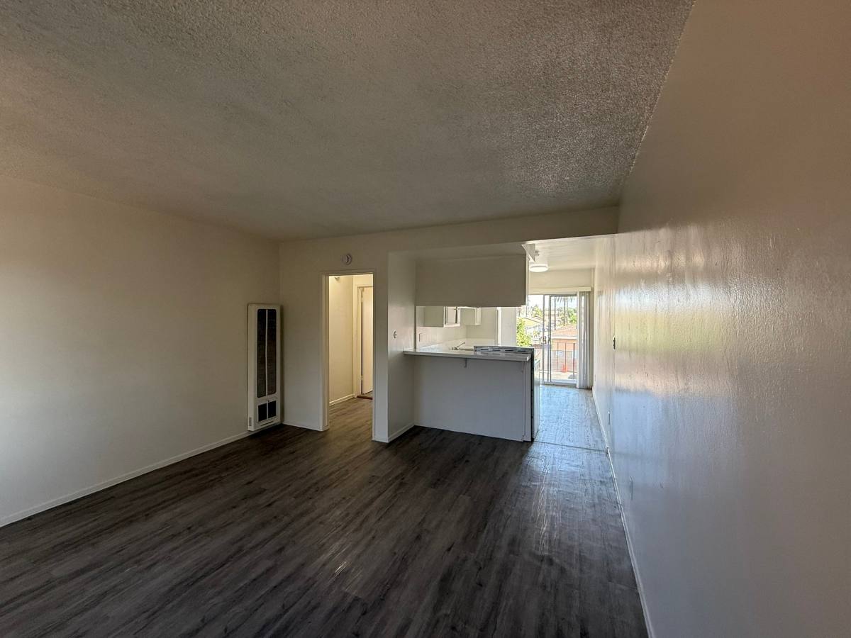 Apartment for rent at 14026 Paramount Blvd #11, Paramount, CA 90723