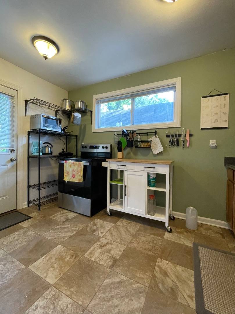 House for rent at 1218 Hamilton Terrace SE, Roanoke, VA 24014