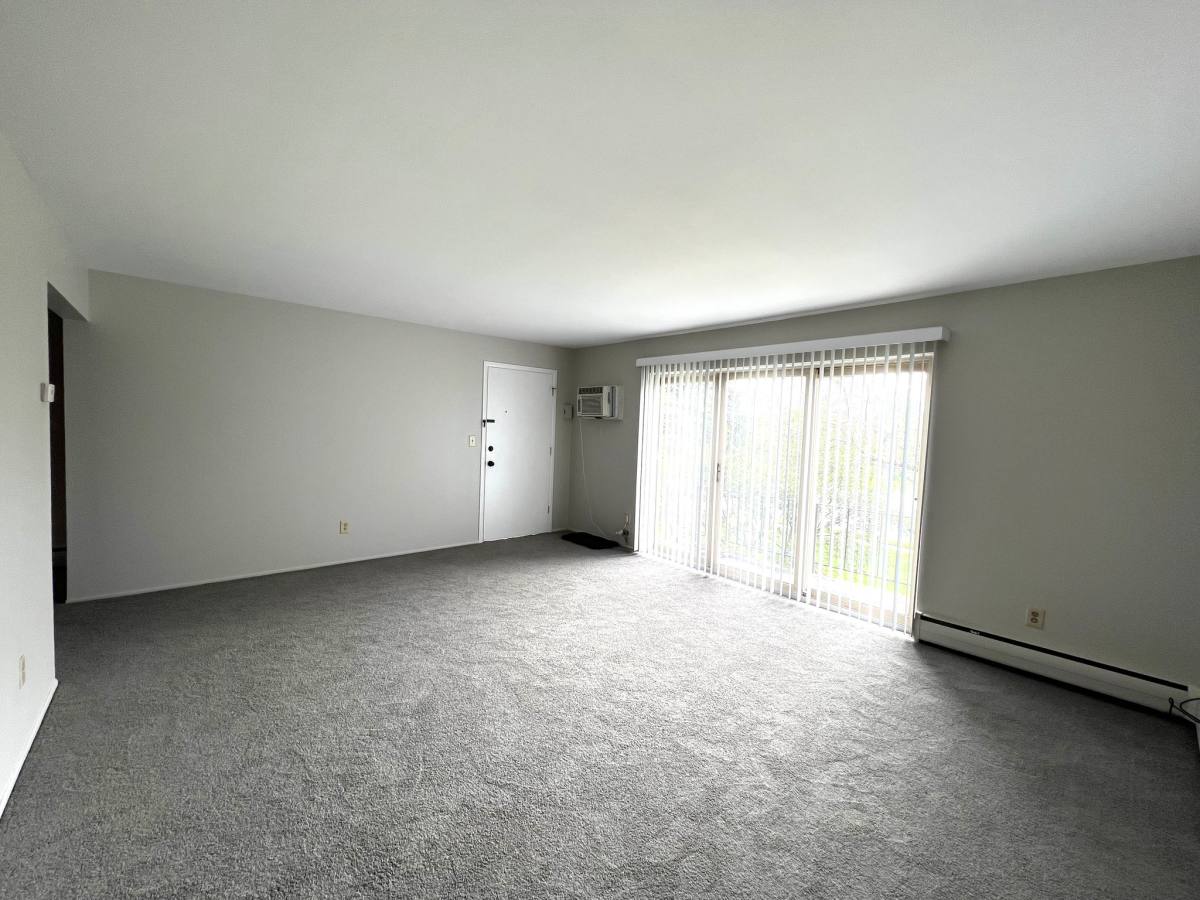 Condo for rent at 2859 E Maple Rd #15, Birmingham, MI 48009