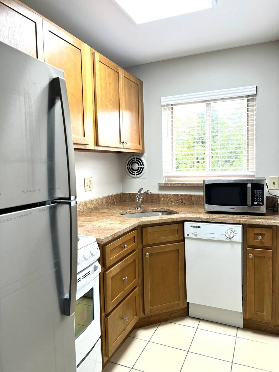 Condo for rent at 2859 E Maple Rd #15, Birmingham, MI 48009