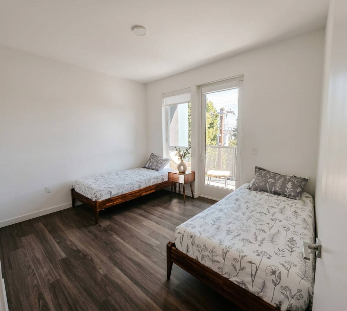 Apartment for rent at 18900 Parthenia St #112, Northridge, CA 91324