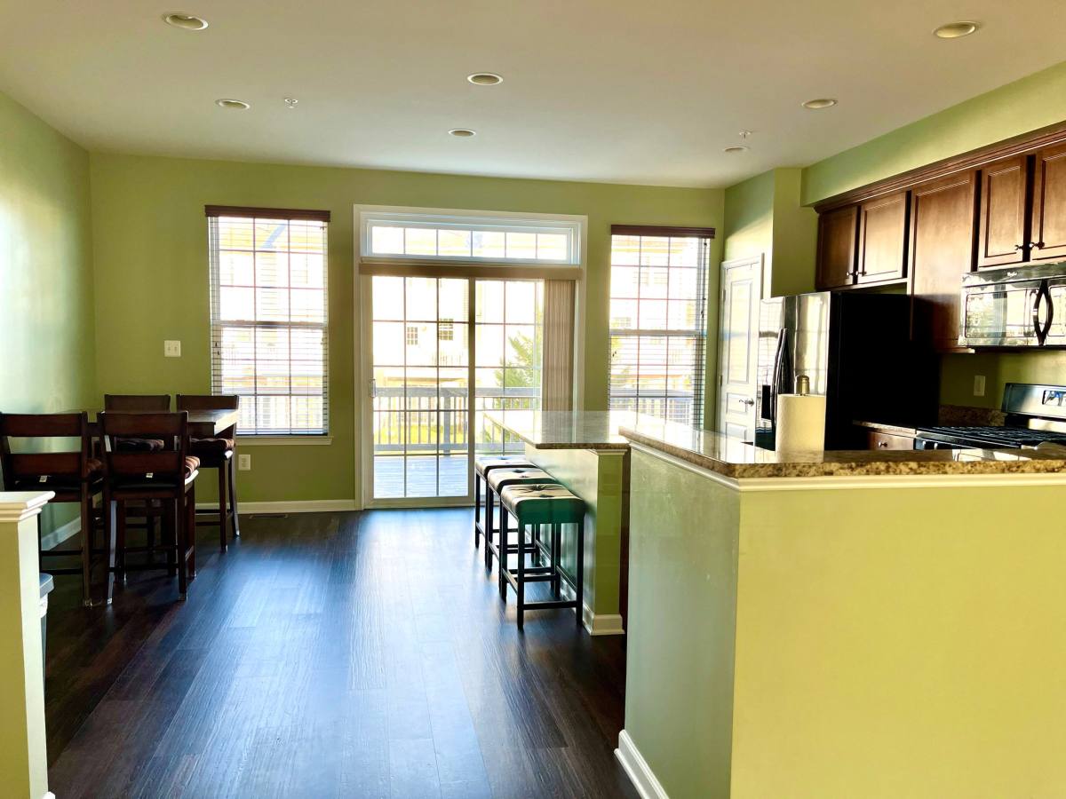 Townhouse for rent at 23141 Foxglove Way, California, MD 20619