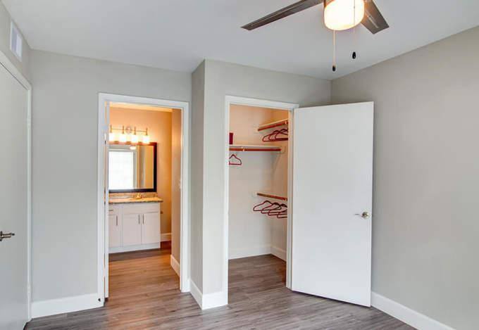Apartment for rent at 8181 Fannin St, Houston, TX 77054