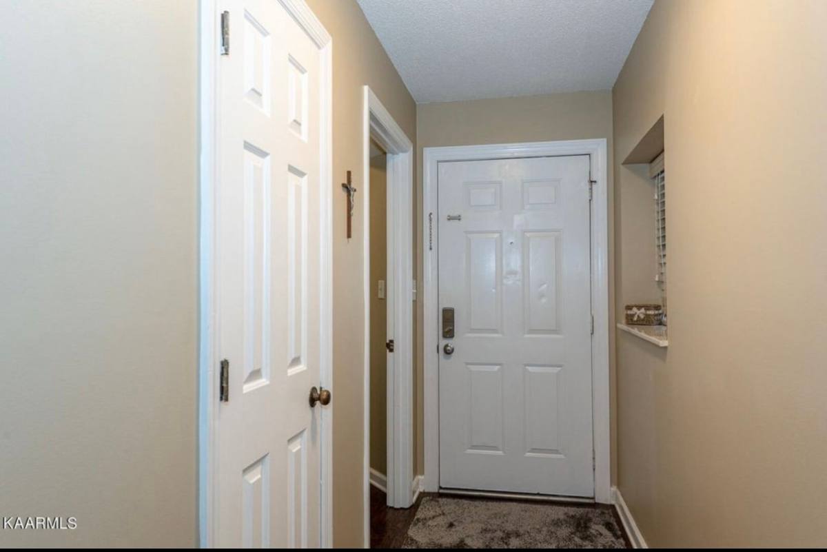 Condo for rent at 304 Olympia Dr, Maryville, TN 37804