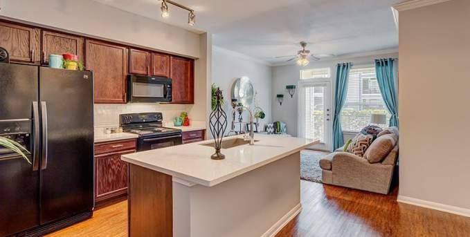 Apartment for rent at 14807 Woodland Hills Dr, Humble, TX 77396