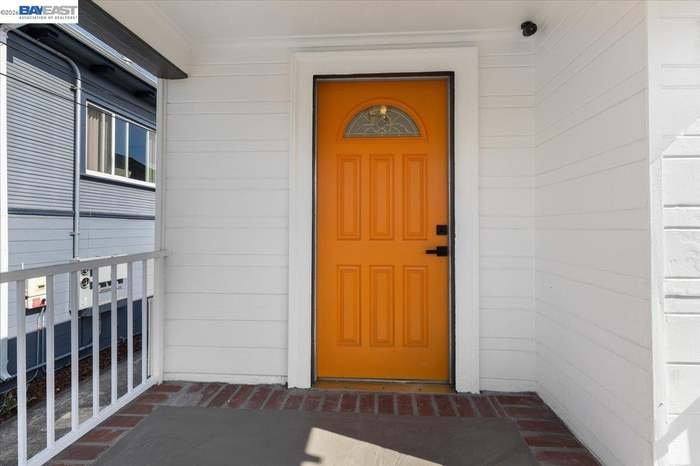 House for rent at 1237 Ashby Ave, Berkeley, CA 94702