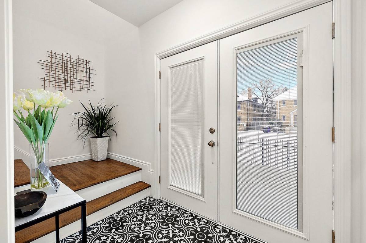 Apartment for rent at 2028 Gladstone St #1, Detroit, MI 48206