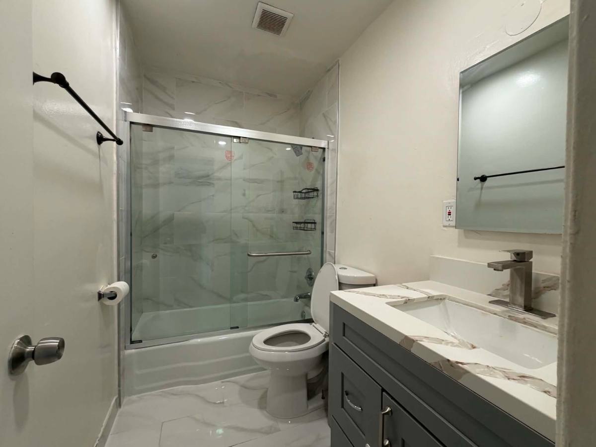 House for rent at 10760 Woodbine St #1, Los Angeles, CA 90034