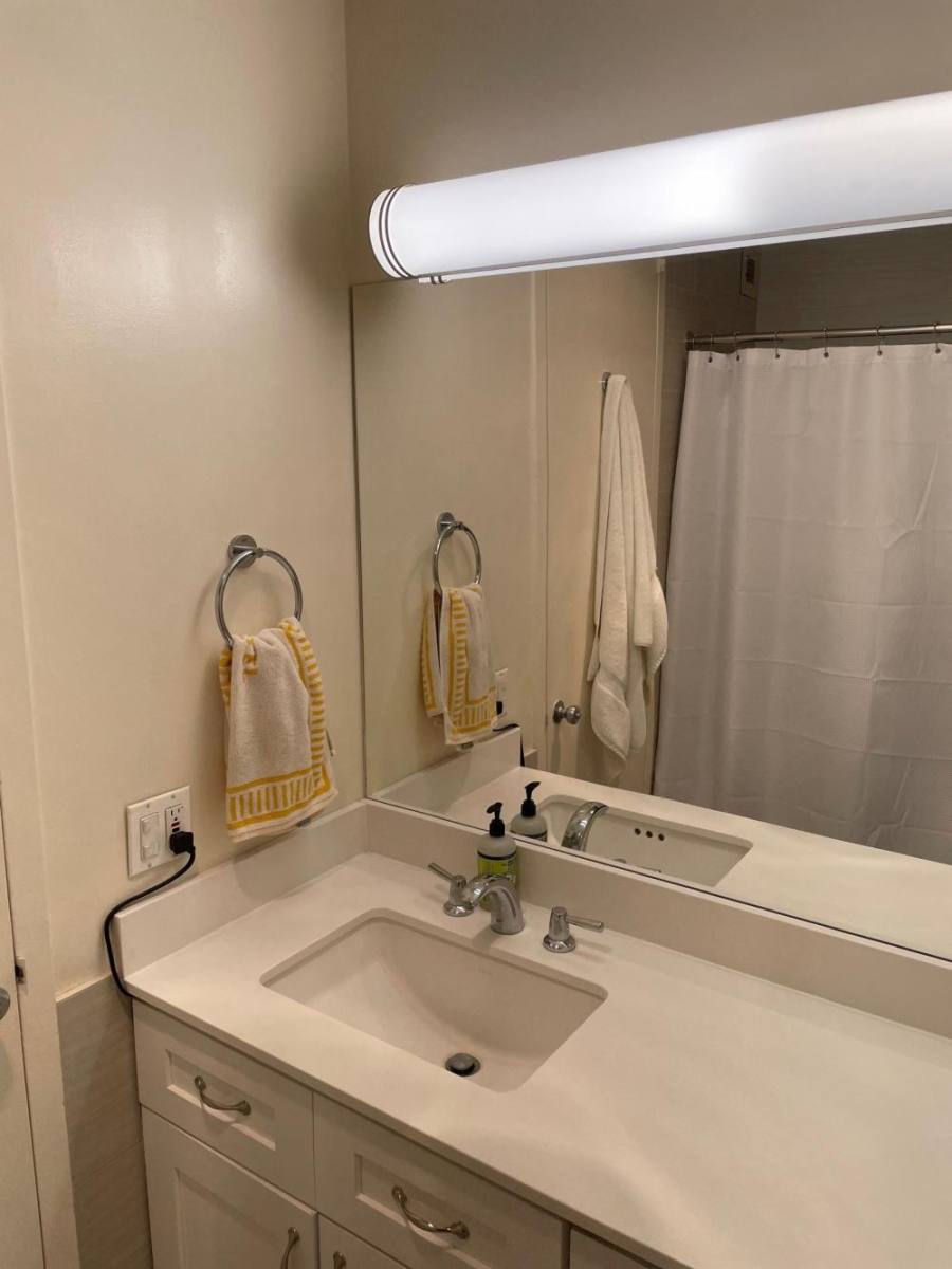 Apartment for rent at 2400 N Lakeview, Chicago, IL 60614