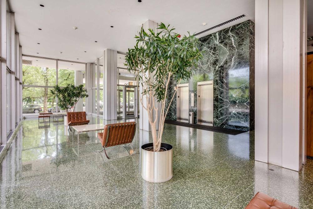 Apartment for rent at 2400 N Lakeview, Chicago, IL 60614